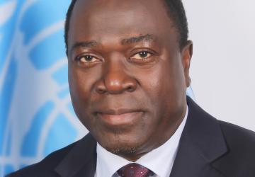 Foto oficial del nuevo Coordinador Residente designado para Sierra Leona, Babatunde Ahonsi.