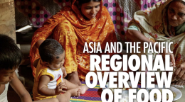 يُظهر الغلاف العنوان بالأبيض فوق صورة أفراد عائلة وهم يجلسون ويأكلون معًا.