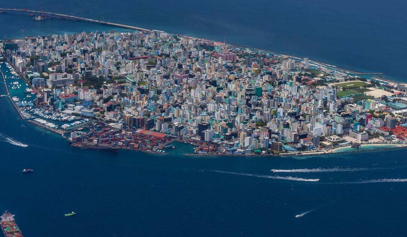 Vue aérienne de Malé, la capitale des Maldives.