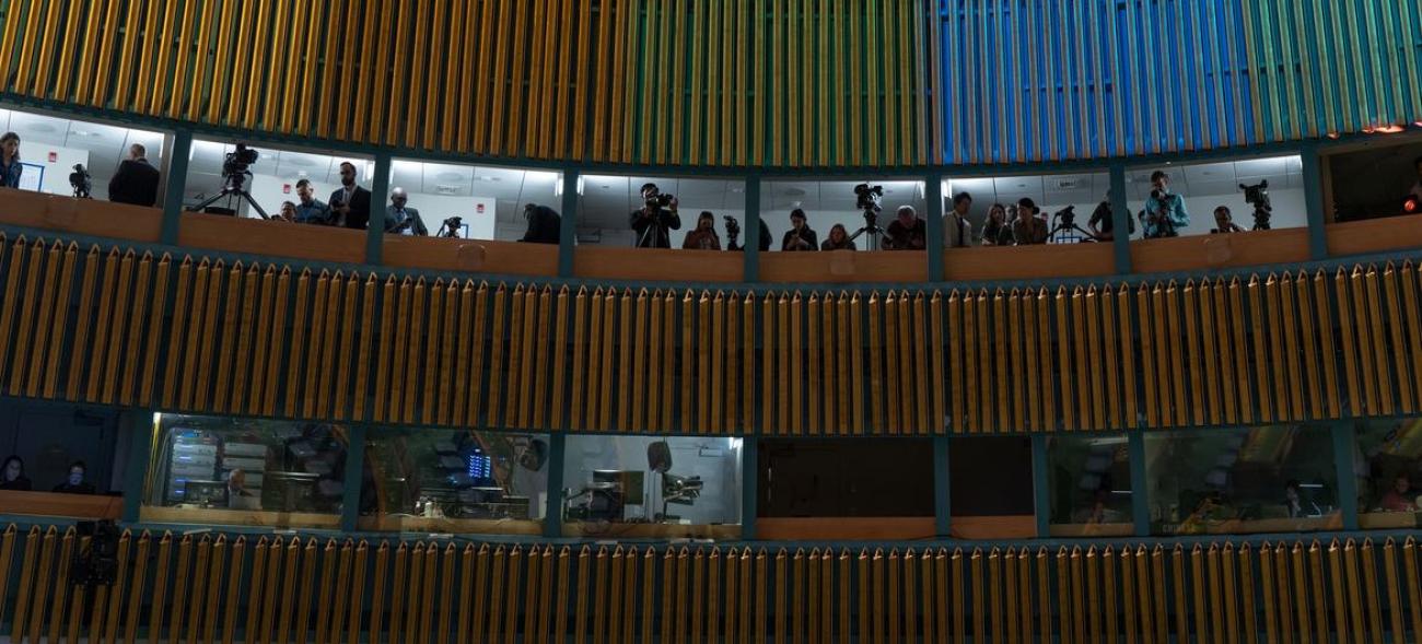 medios de comunicación documentan la inauguración de la Cumbre sobre los Objetivos de Desarrollo Sostenible.