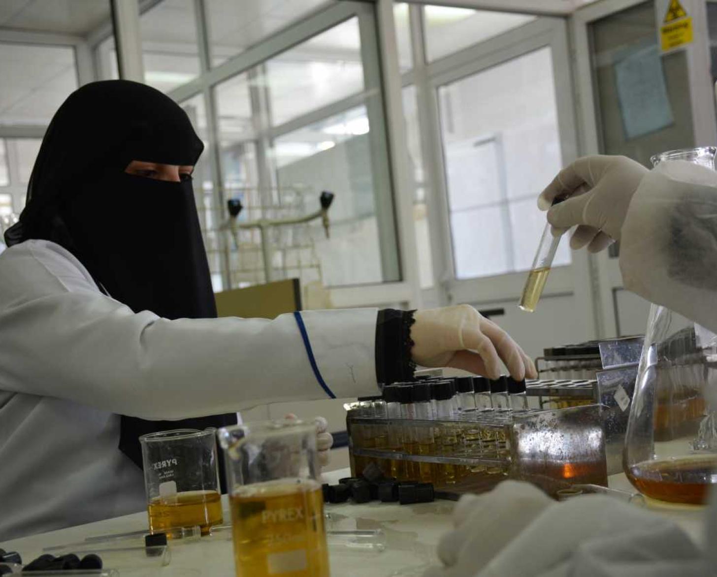 A lab specialist working at Central Public Health Lab in Yemen. 