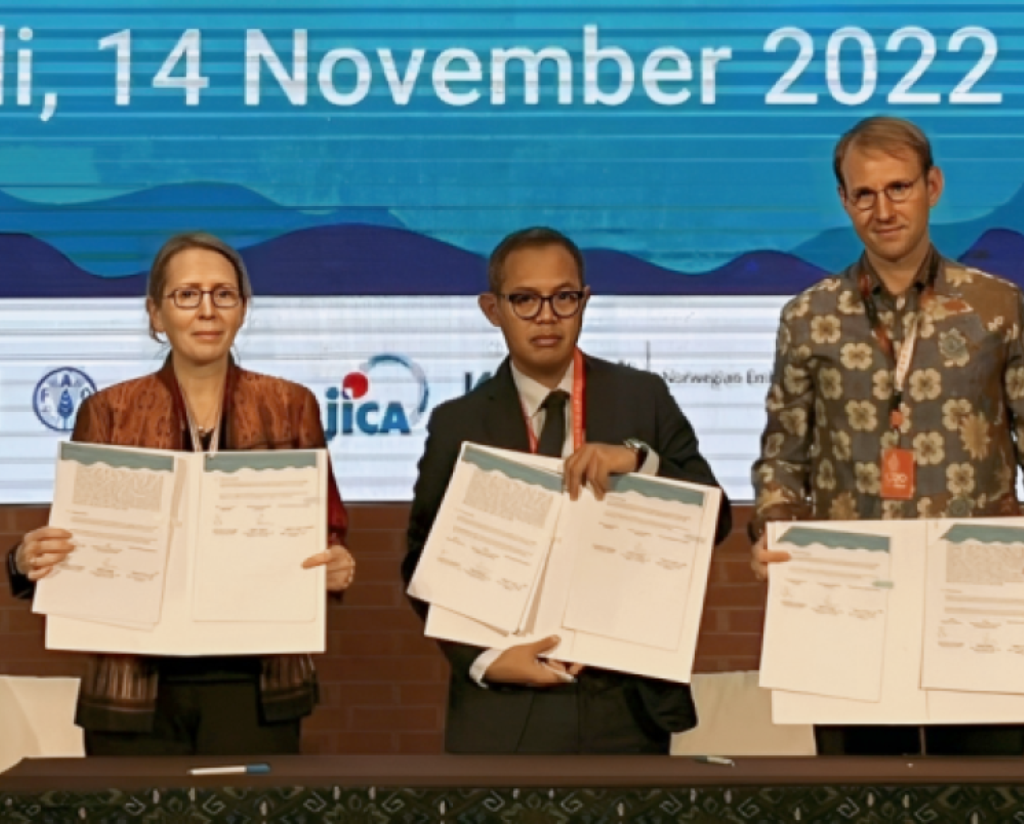 La firma de la Alianza de Acciones de la Agenda Azul al margen de la Cumbre de Líderes del G20, el 14 de noviembre de 2022. 