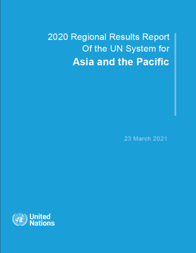Couverture de rapport de couleur bleue sur laquelle figurent, en lettres blanches, le titre « Rapport sur les résultats régionaux 2020 du système des Nations Unies pour l'Asie et le Pacifique » en anglais, ainsi que le logo de l'ONU, en bas à gauche.