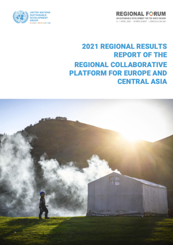 Couverture d'un rapport montrant la photo d'un enfant se promenant dans la nature. 